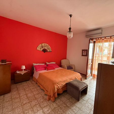 Emily Home Giardini Naxos Εξωτερικό φωτογραφία