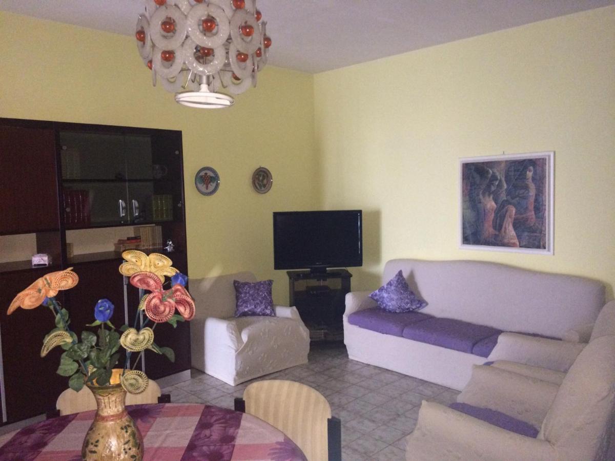 Emily Home Giardini Naxos Εξωτερικό φωτογραφία