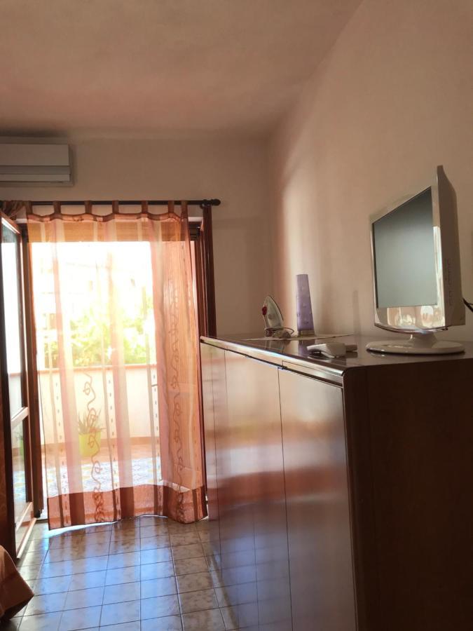 Emily Home Giardini Naxos Εξωτερικό φωτογραφία